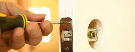 Affordable Locksmith Services Denver, CO 303-876-9974 - 24-hour-lock-key-01