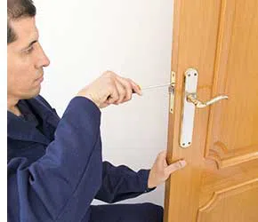 Affordable Locksmith Services Denver, CO 303-876-9974 - locksmiths-service-01